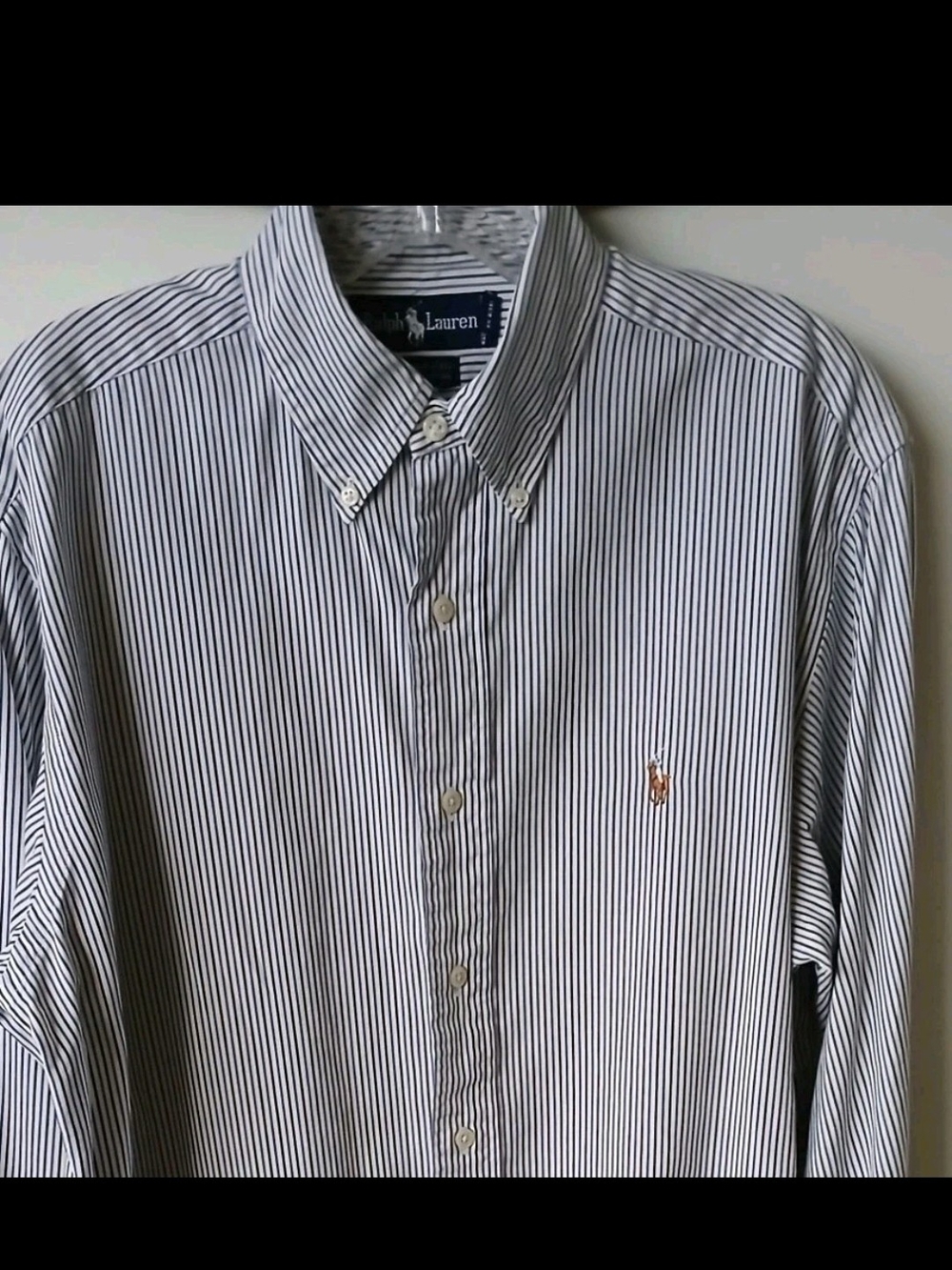 Ralph Lauren Yarmouth Men’s  Navy And Black Pinstripes Sz M Or 15-32 Long Sleeve